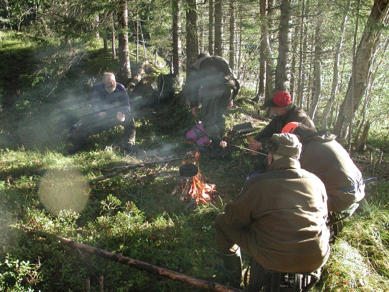 EPSN1021 (2).JPG - Her er det kaffekok ved Ytre Damtjønna 